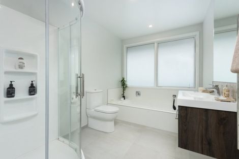 Photo of property in 62 Penetaka Heights, Pyes Pa, Tauranga, 3112