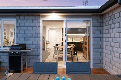 Photo of property in 12 Foley Grove, Pyes Pa, Tauranga, 3110