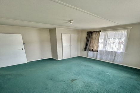 Photo of property in 3 Hanson Grove, Stokes Valley, Lower Hutt, 5019