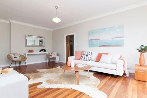 Photo of property in 22 St Michaels Avenue, Point Chevalier, Auckland, 1022
