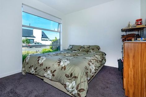Photo of property in 40 Horoeka Street, Russley, Christchurch, 8042
