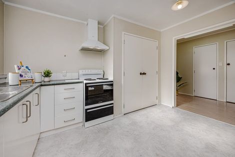 Photo of property in 3/16 Settlement Road, Papakura, 2110