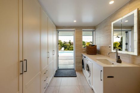 Photo of property in 4 Hardley Street, Whitiora, Hamilton, 3200