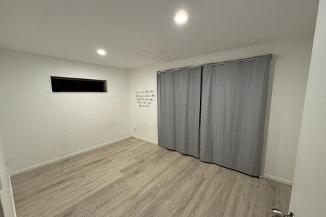 Photo of property in Lakeview Terrace, 19/14 Ambrico Place, New Lynn, Auckland, 0600