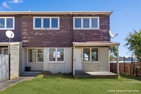 Photo of property in 4 Matipo Street, Castlecliff, Wanganui, 4501