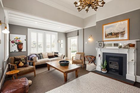 Photo of property in 152 Williams Street, Cambridge, 3434