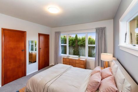 Photo of property in 5 Yeovil Place, St Albans, Christchurch, 8052