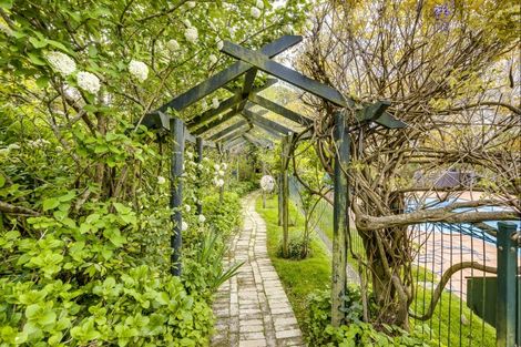 Photo of property in 91 Lane Road, Havelock North, 4130