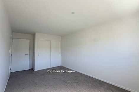Photo of property in 15a Blenheim Street, Glenfield, Auckland, 0629