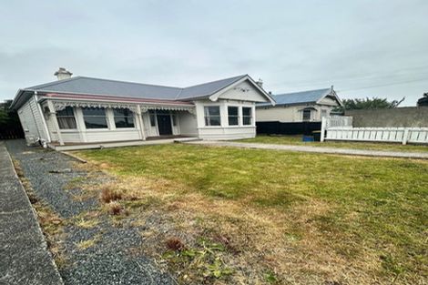 Photo of property in 23 Royal Crescent, Saint Kilda, Dunedin, 9012