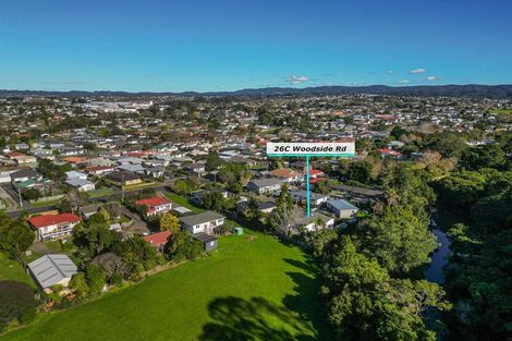 Photo of property in 3/26 Woodside Road, Massey, Auckland, 0614