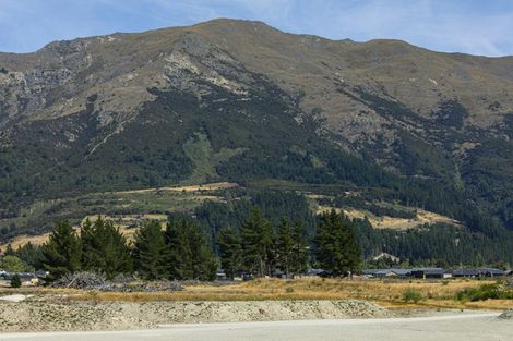 Photo of property in 175 Burdon Loop, Lake Hawea, 9382