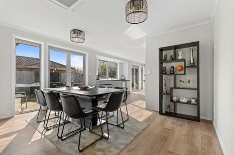 Photo of property in 49 Gibson Place, Papamoa Beach, Papamoa, 3118