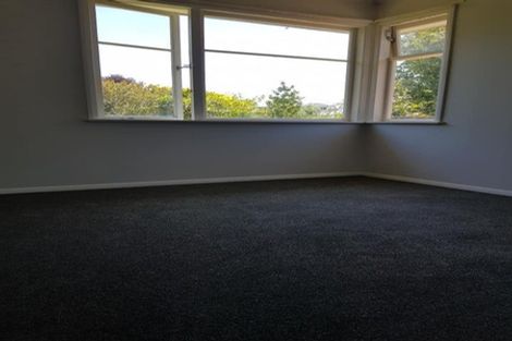 Photo of property in 18 Swansea Street, Hokowhitu, Palmerston North, 4410