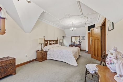 Photo of property in 209 Victoria Avenue, Hokowhitu, Palmerston North, 4410