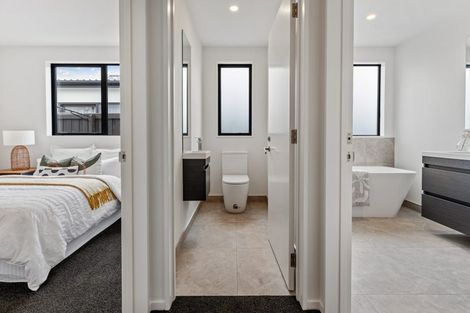 Photo of property in 10 Burkett Street, Marshland, Christchurch, 8051