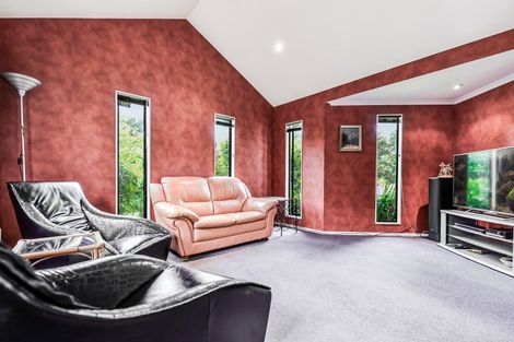 Photo of property in 13 Cranbrook Place, Rototuna North, Hamilton, 3210