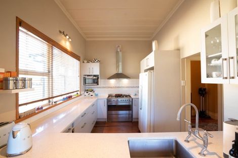 Photo of property in 168 Candia Road, Henderson Valley, Auckland, 0614