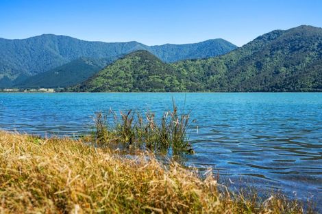 Photo of property in 94 Main Rd Havelock, Havelock, 7100