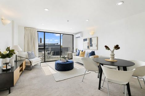 Photo of property in Mon Desir Apartments, 5/175h Hurstmere Road, Takapuna, Auckland, 0622