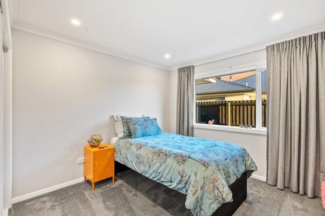 Photo of property in 38 Mcquillan Avenue, Woodend, 7610