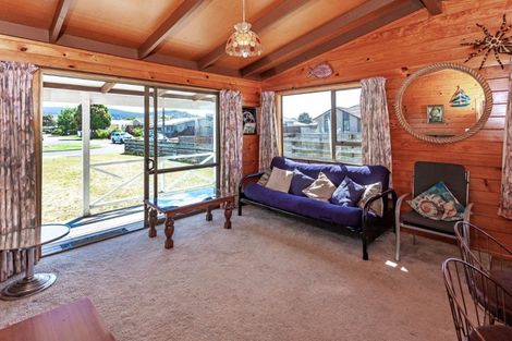 Photo of property in 119 Aberdeen Place, Whangamata, 3620