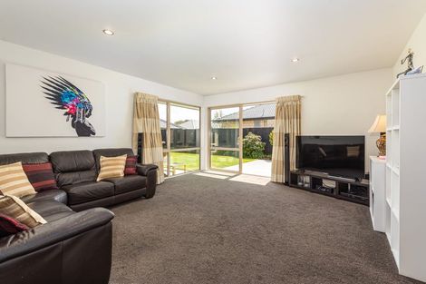 Photo of property in 6 Bayliss Close, Northwood, Christchurch, 8051