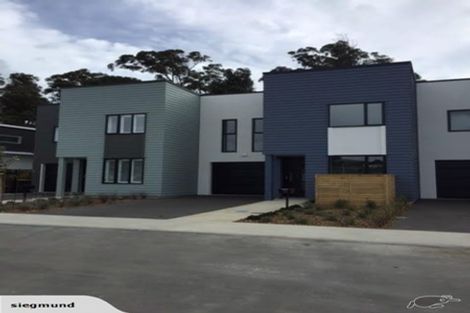 Photo of property in 5a Breakwater Way, Whitby, Porirua, 5024