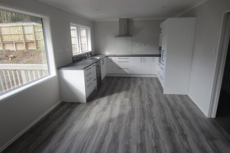 Photo of property in 11 Westhaven Drive, Tawa, Wellington, 5028