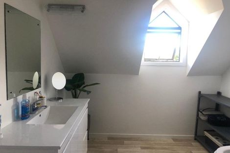 Photo of property in 2/70 Ngamotu Road, Hilltop, Taupo, 3330