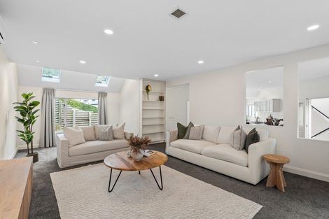 Photo of property in 19 Enticott Place, Huntsbury, Christchurch, 8022