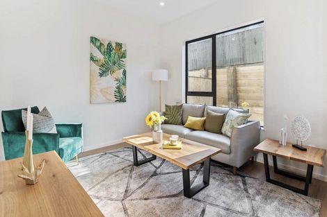 Photo of property in 1/38 Manuka Road, Glenfield, Auckland, 0629