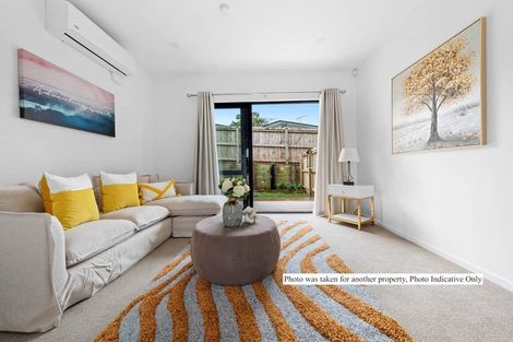 Photo of property in 2/112 Moore Street, Howick, Auckland, 2014