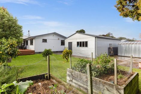 Photo of property in 8 Elizabeth Place, Clive, 4102