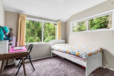 Photo of property in 1/24 Contessa Drive, Glenfield, Auckland, 0629