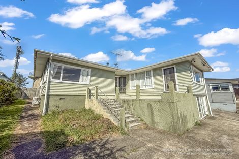 Photo of property in 519a East Coast Road, Murrays Bay, Auckland, 0630