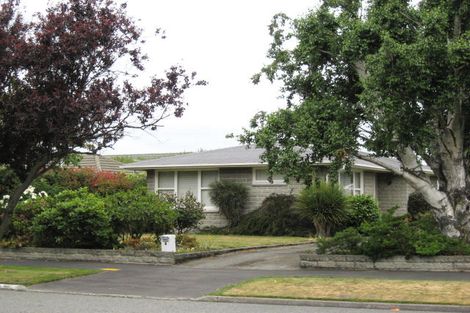 Photo of property in 9 Birkenhead Street, Avonhead, Christchurch, 8042
