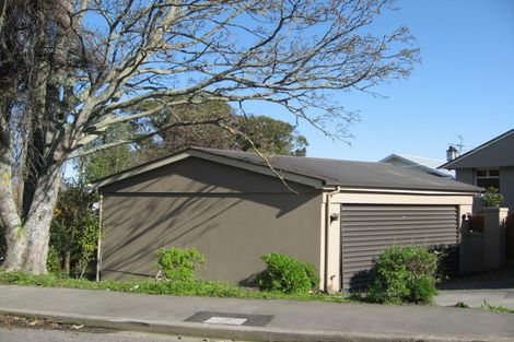 Photo of property in 16 Macmillan Avenue, Cashmere, Christchurch, 8022