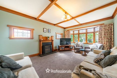 Photo of property in 143 Whites Line East, Waiwhetu, Lower Hutt, 5010