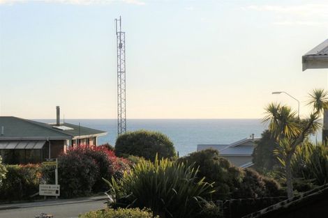 Photo of property in 18 Whitcombe Terrace, Hokitika, 7810