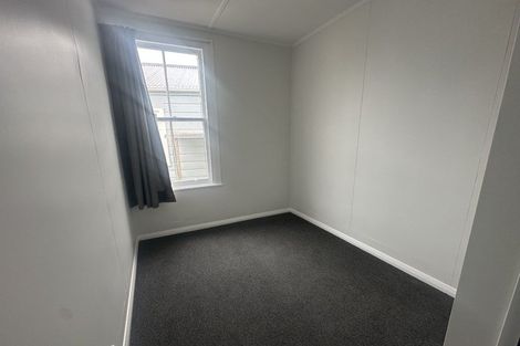 Photo of property in 68 Thompson Street, Mount Cook, Wellington, 6011