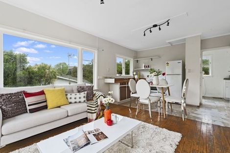 Photo of property in 79 Hebron Road, Waiake, Auckland, 0630