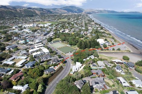 Photo of property in 14 Matatua Road, Raumati Beach, Paraparaumu, 5032