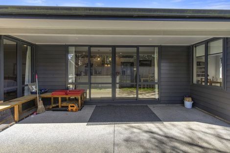 Photo of property in 5 Angus Place, Carterton, 5713