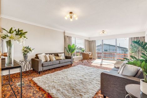 Photo of property in 18 Parklands Drive, Huntsbury, Christchurch, 8022