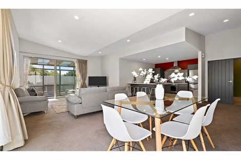 Photo of property in 2 Casa Blanca Lane, Burwood, Christchurch, 8083