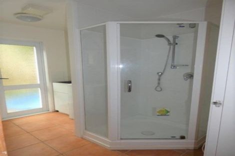 Photo of property in 83a South Karori Road, Karori, Wellington, 6012