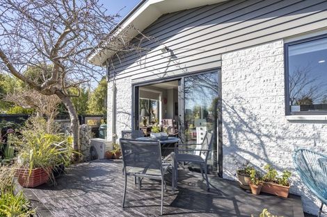 Photo of property in 1/328 Main North Road, Redwood, Christchurch, 8051