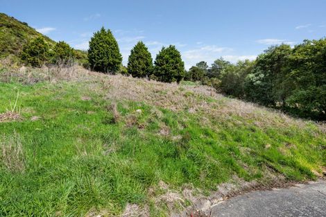 Photo of property in 16 Webster Place, Picton, 7220