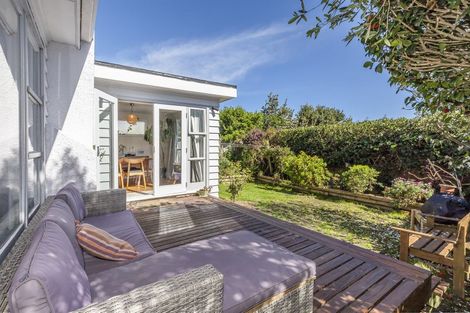 Photo of property in 54 Edinburgh Terrace, Berhampore, Wellington, 6023